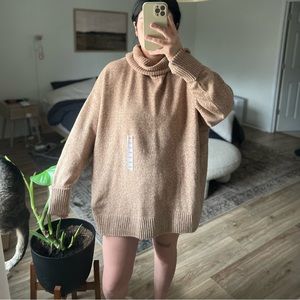 Old navy cowl neck sweater